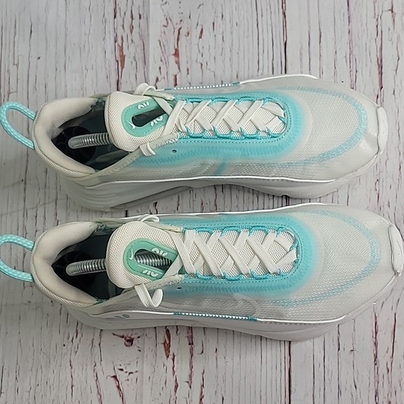 Nike Air Max 2090's White and Mint Green Women's Size 7 - Picture 8 of 15